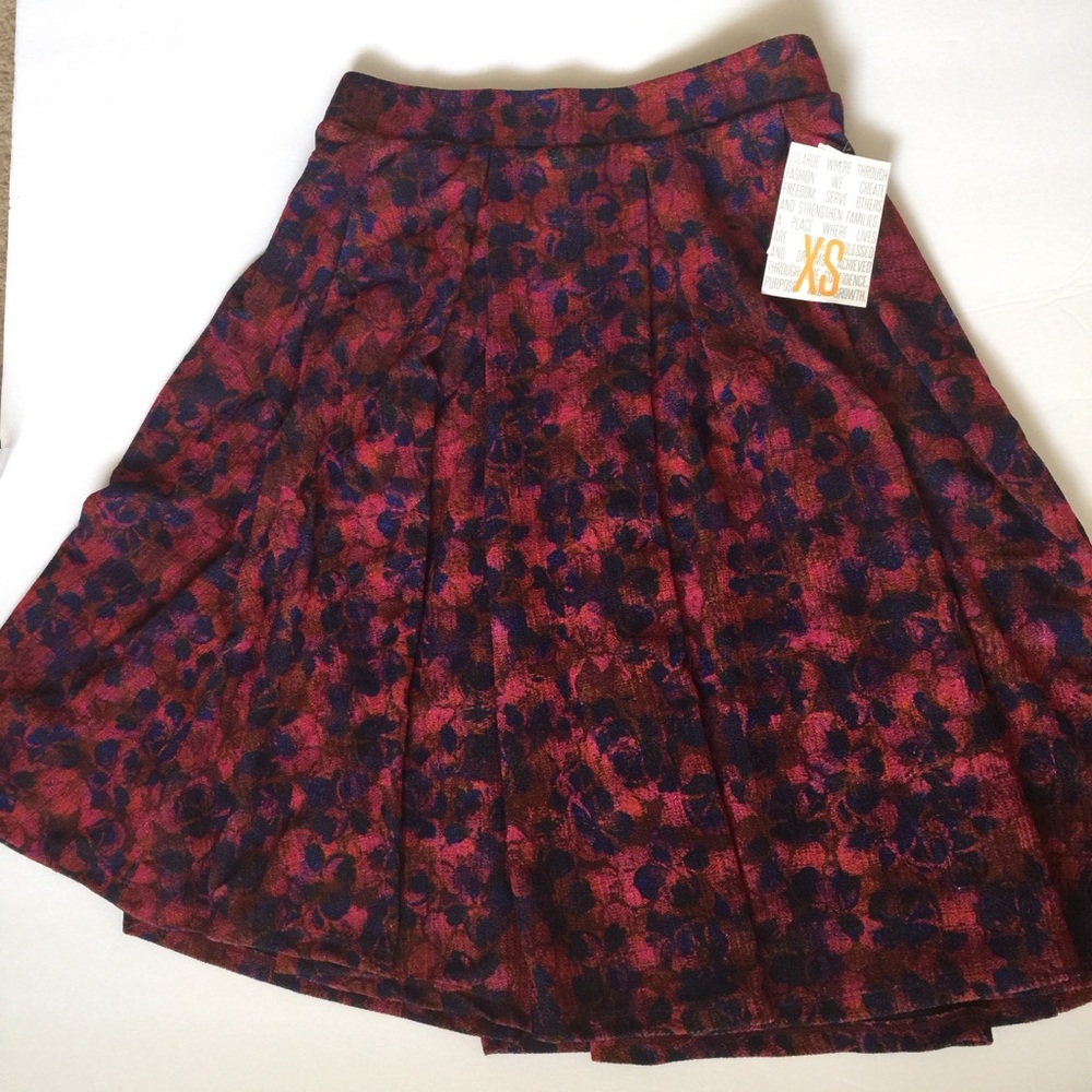 Lularoe Madison Skirt NWT Floral XSmall